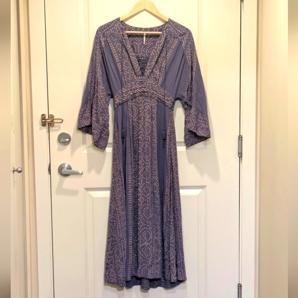 Stunning Free People 0 Modern Kimono Powder Blue Patterned Lace Front Dress - Picture 4 of 9